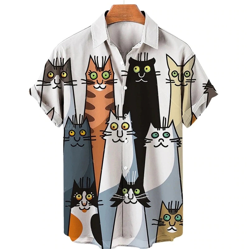 "Kortärmad herrskjorta i polyester med färgglatt katttryck och nedfällbar krage för en trendig stil."