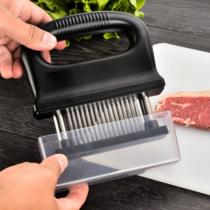 "Kötttenderare med 48 vassa rostfria stålblad, svart handtag, idealisk för snabb och djup marinering, köksredskap."