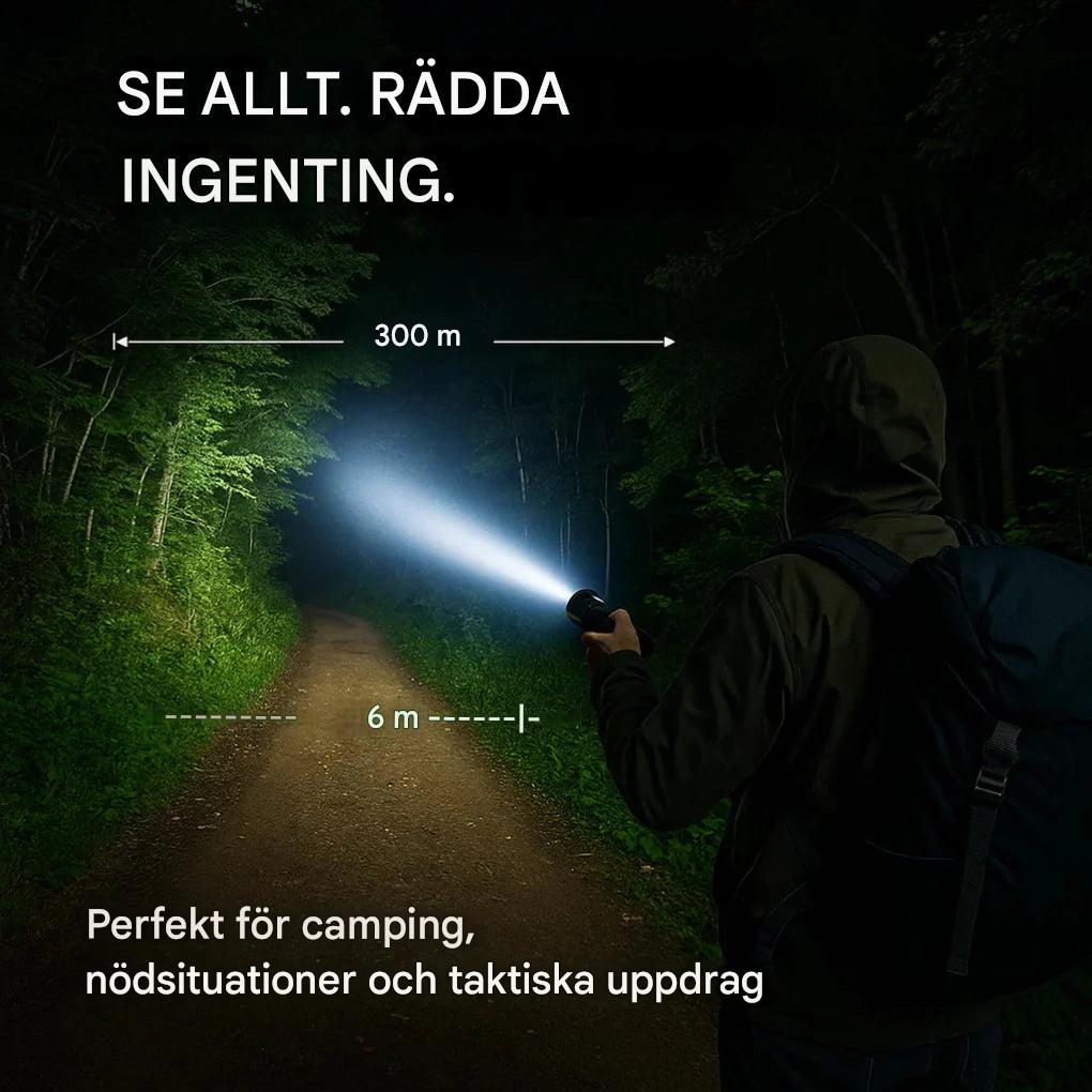 Ultrakraftfull 100 000 lumen ficklampa med lång räckvidd för professionell belysning.