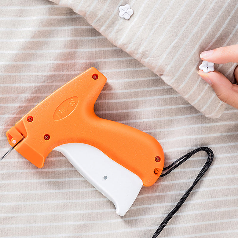 "Kviltning verktyg set med gummistift och självlysande lock i färgglad och funktionell design för enkelt tygfäste."