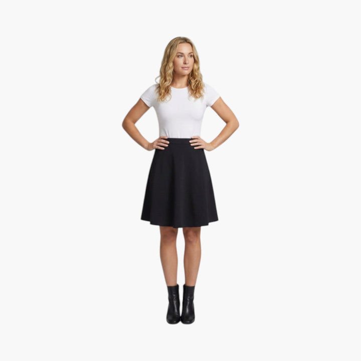 Elegant knälång kjol med hög midja för kvinnor. Tidlös design & klassisk stil.