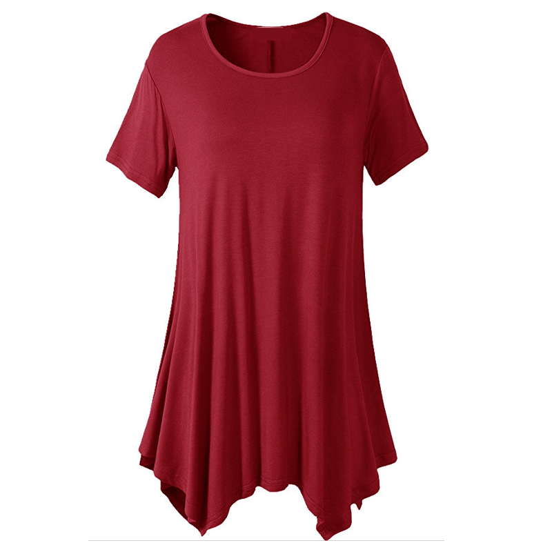 "Kvinnor lös passform T-shirt i ljusblå sommarfärg, bekväm och stilfull för varma dagar, polyester-bomull material."