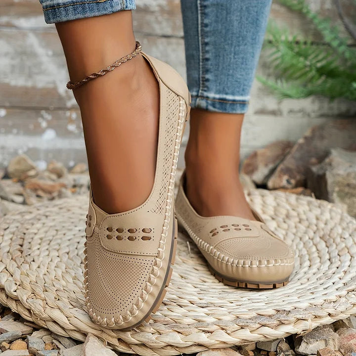 Kvinnors slip-on skor med mjuk sula, idealiska bekvämaskor för en avslappnad stil