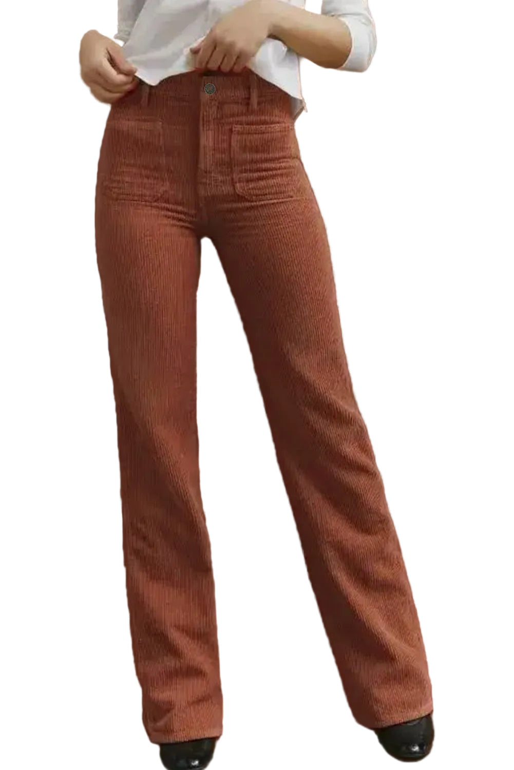 Kvinnors bruna högmidjade byxor med fyrkantiga fickor, idealiska för en bekväm och stilren casual look.