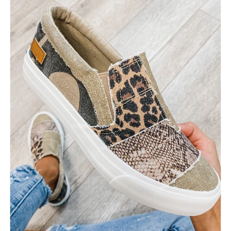 Kvinnors bekväma slip-on skor i leopardmönster, mångsidiga vardagsskor för modestyling.