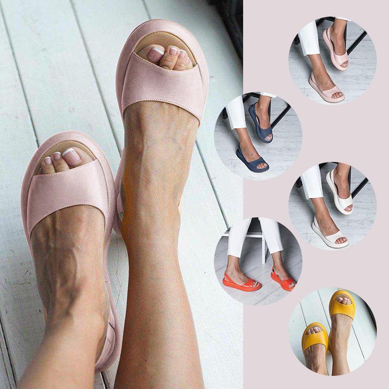 "Kvinnors peep toe platta sandaler i flera färger, elegant design med syntetiskt läder och slip-on funktion."