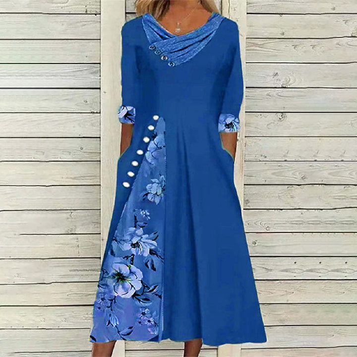 "Kvinnors V-ringad blommig A-line midi klänning i mjukt polyester med V-hals och blommönster, perfekt för sommaren."
