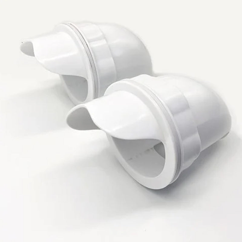 "Kyckling utfodringsverktyg i plast, vit och röd/svart, optimerar fjäderfäets utfodring med väderskyddad design."