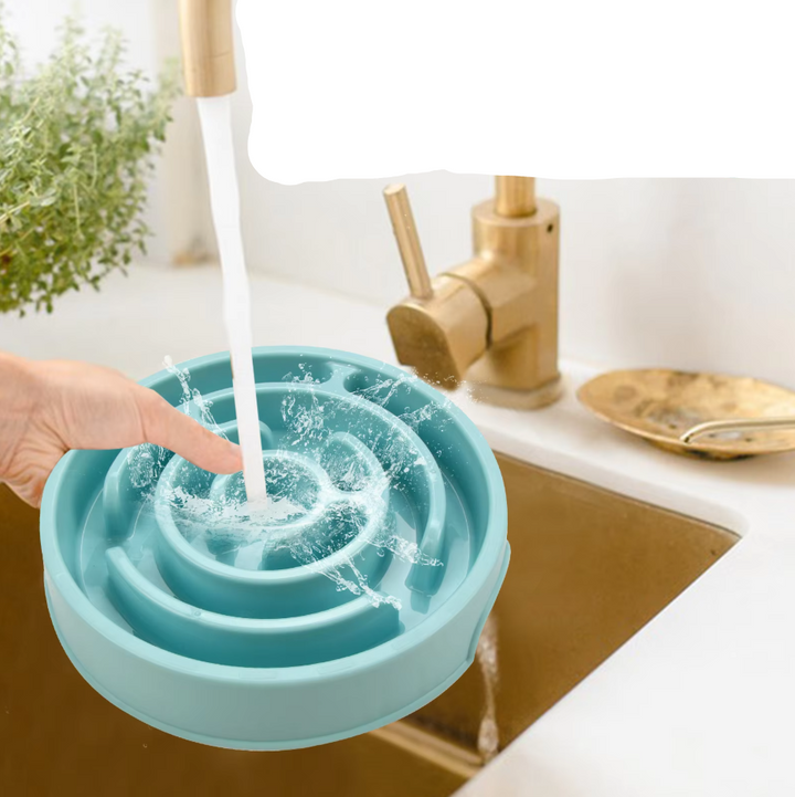 Husdjursmatskål som förebygger hetsätning, stödjer hundens matsmältning och välmående.