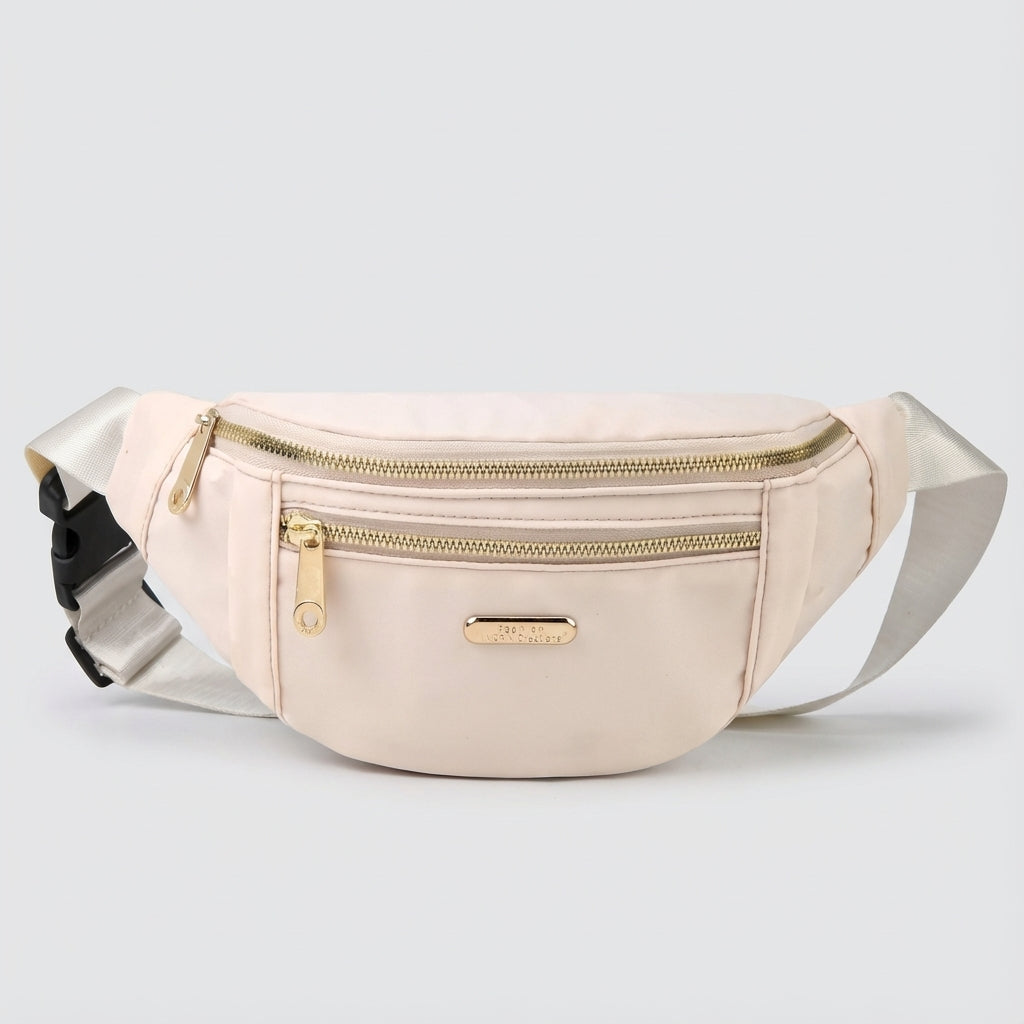 Mångsidig lättvikts nylonväska. Kan bäras som midjeväska, axelväska eller crossbody för vardagsbruk.
