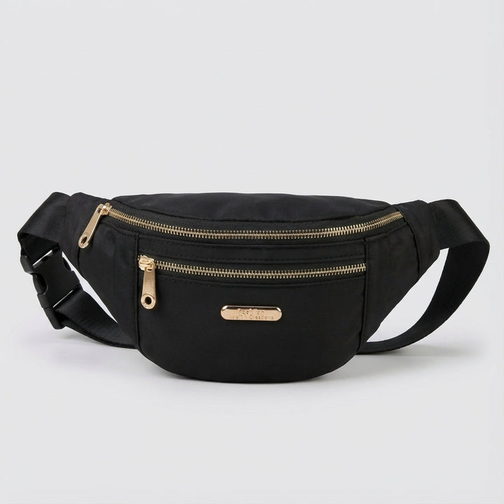 LightPouch, en lättvikts nylonmidjeväska som ger frihet på resan. Kompakt och organiserad förvaring.
