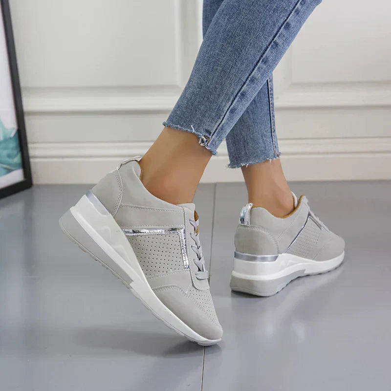 Bekväma Air sneakers för dam, idealiska för promenader och en aktiv livsstil.