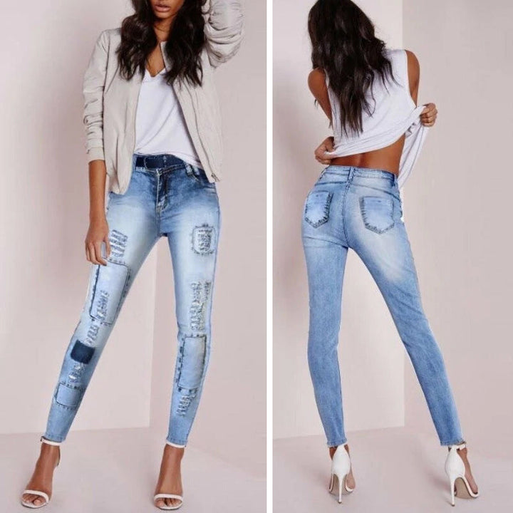 "Lågmidjade skinny jeans med stretch för kvinnor, smickrande passform, ergonomisk design, ljus denimfärg."