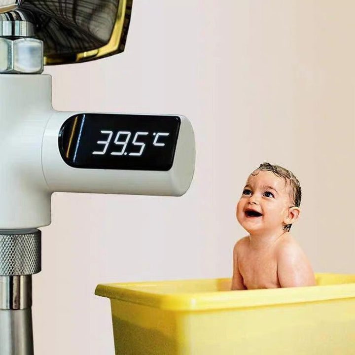 "LED-duschtermometer med 360° visning, visar vattentemperatur i realtid, färgindikator, barnsäker, ingen batteri behövs."