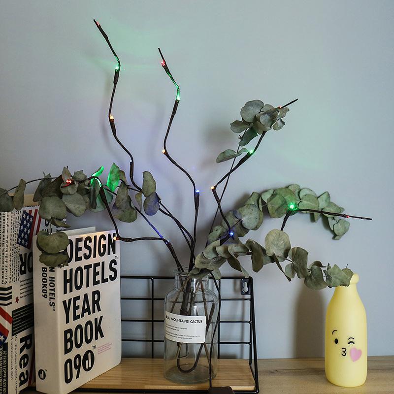 "LED kvistljus med varmvit glöd, naturlig design, 5-10 kvistar, 20-40 LED-lampor, elegant och stämningsfull belysning"