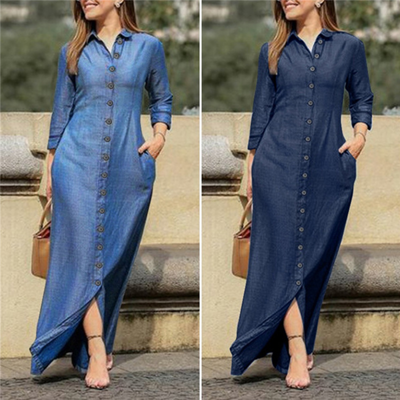 "Ljusblå denimklänning för kvinnor med knappdetalj, elegant och avslappnad design för vardag och tillfällen."