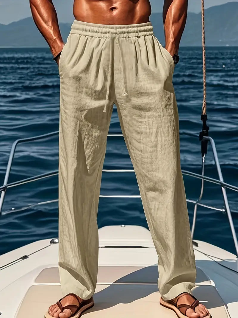 Stilrena Luke herrbyxor, casual modell för en bekväm smart casual look. Perfekta lediga byxor för herrkläder.