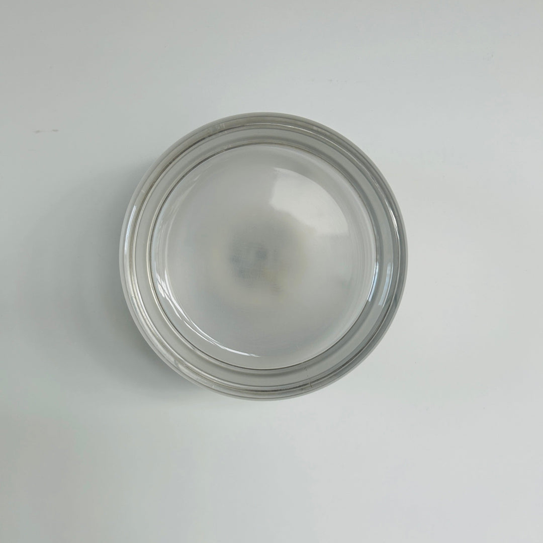 Lunara elegant vägglampa i borstad aluminium. Energieffektiv LED med stämningsfullt upp/ned-ljus.