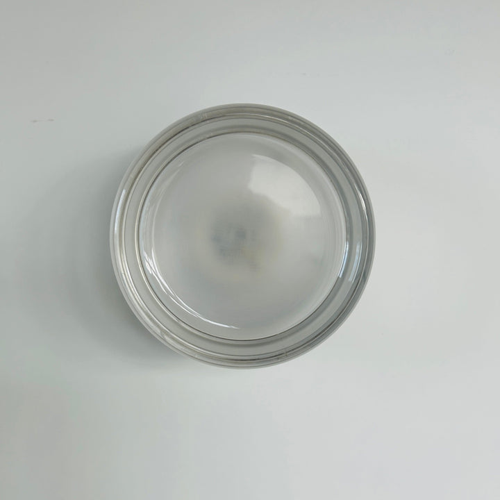 Lunara elegant vägglampa i borstad aluminium. Energieffektiv LED med stämningsfullt upp/ned-ljus.