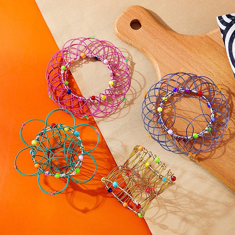 Magisk mandala blomkorg leksak med färgglada pärlor, flexibel med livfulla former och slående geometrisk design.
