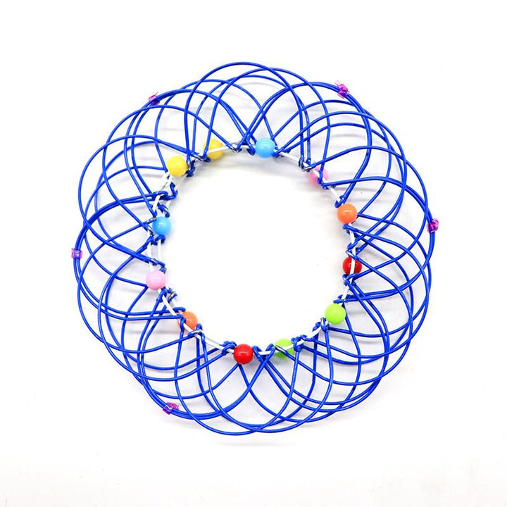 Magisk mandala blomkorg leksak med färgglada pärlor, flexibel med livfulla former och slående geometrisk design.