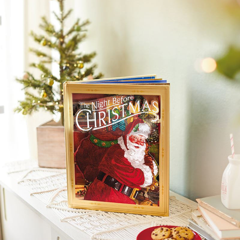 Magisk pop-up-bok med julmotiv, färgstarka illustrationer och interaktiva element för hela familjens nöje.