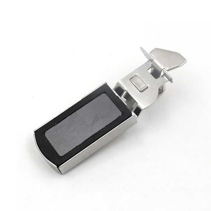 "Magnetisk sömguide för exakt sömnad, fäst på symaskinsplåt för konsekvent sömbredd, idealisk för alla sömnadsprojekt."