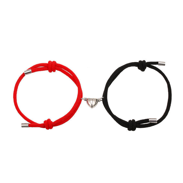 "Magnetiska justerbara nylonarmband för par med hjärtformad magnetberlock, finns i flera färger och justerbara storlekar."
