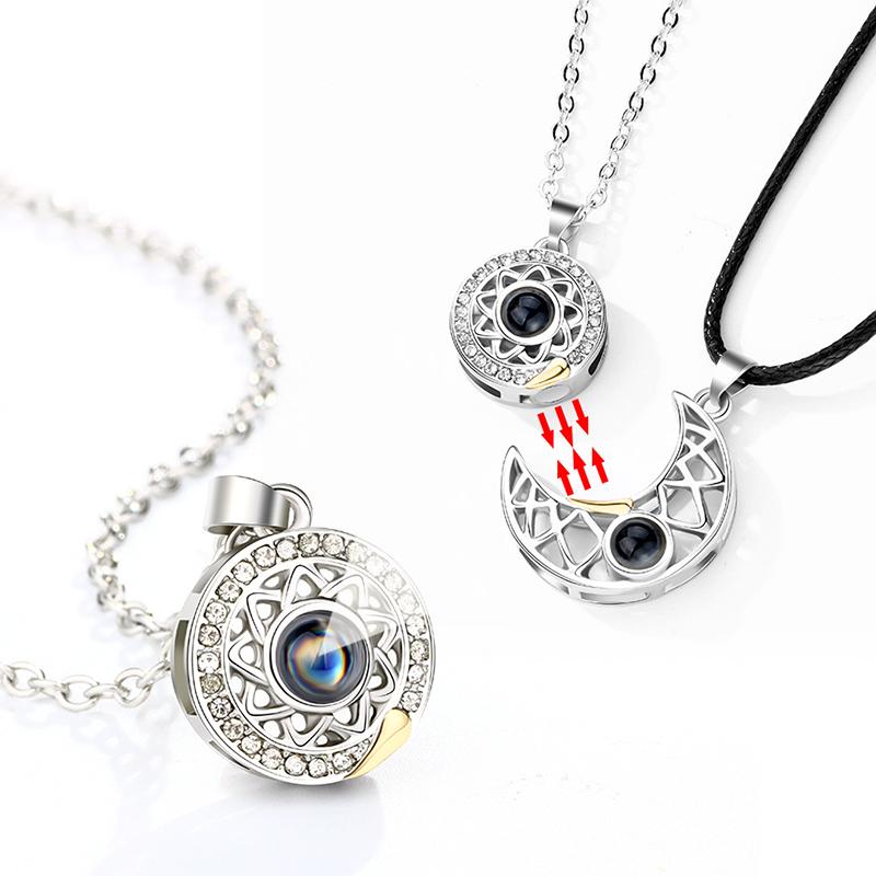 Magnetiskt halsband i sterling silver för par, projicerar kärleksbudskap på flera språk, elegant design med zirkon.