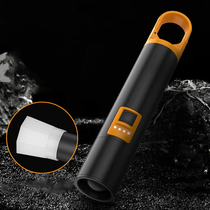 "Mångsidig Super Power LED-ficklampa med 1000 lumen, robust design, XHP50 LED, svart kropp, 3 ljuslägen, IP4-klassad."