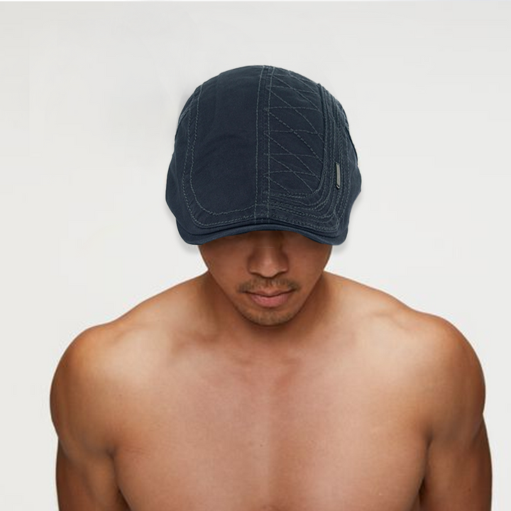 "Mäns casual keps med broderi, kort brätte och strukturerad design i svart bomull, stilfull och justerbar för perfekt passfor