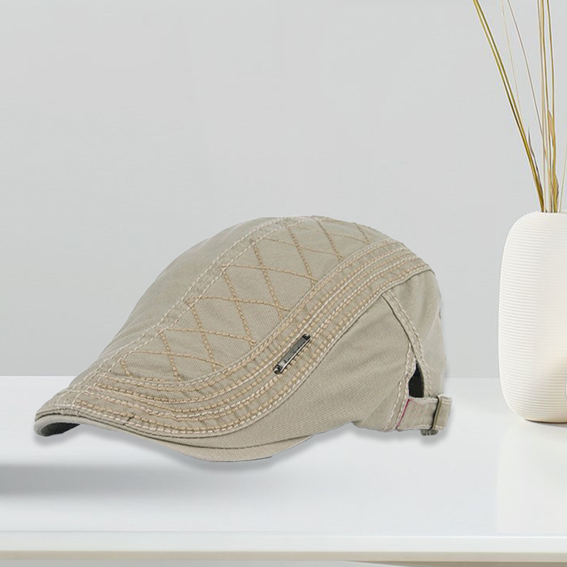 "Mäns casual keps med broderi, kort brätte och strukturerad design i svart bomull, stilfull och justerbar för perfekt passfor