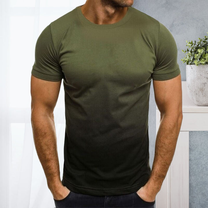 "Mäns kortärmad t-shirt med rund hals och gradienttryck, stilfull design för en modern och avslappnad look."