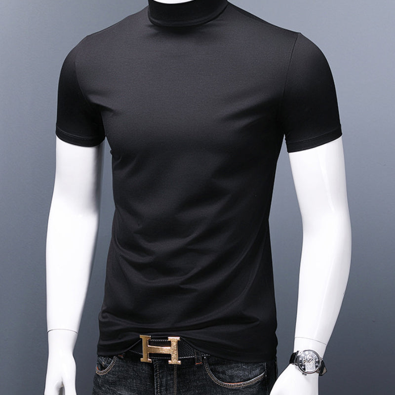 "Mäns modal T-shirt med halv polokrage, enfärgad design och bekväm passform, perfekt för alla tillfällen."