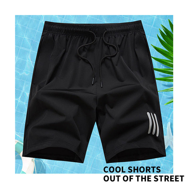 "Mäns sommar sportshorts med elastisk midja, avslappnad passform, svart färg, framifrån, lämplig för träning och vardag."