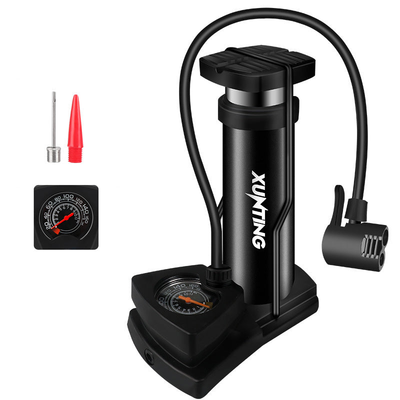 Manuell cykelpump för mountainbike, kompakt silver och svart design med klocka, perfekt för vägcyklar och terräng.