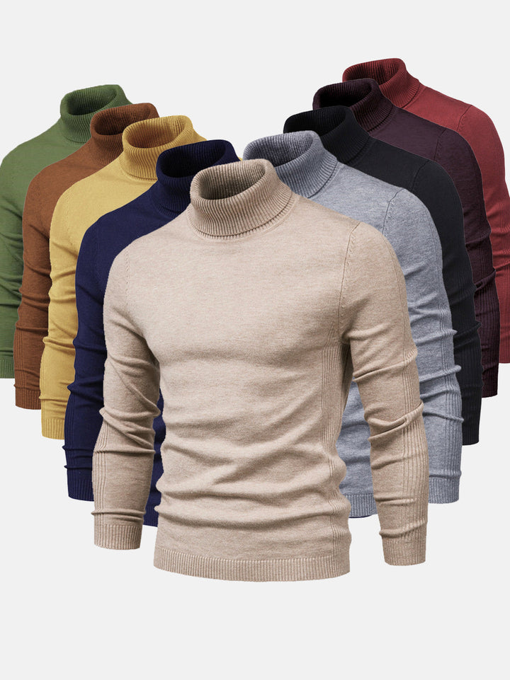 Elegant herrpullover med polokrage. Mångsidig smalskuren tröja för en stilren vardagslook.