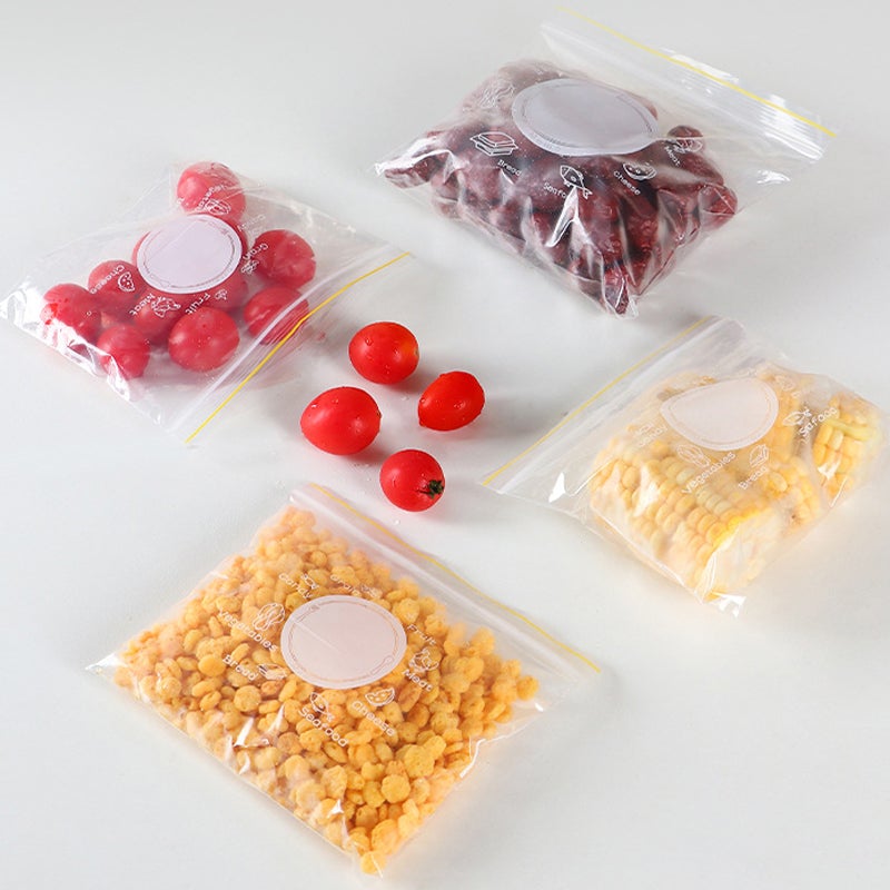 "Matförvaringspåse med PE-material och etikettdesign för fräsch och organiserad livsmedelsförvaring i kök och frys."