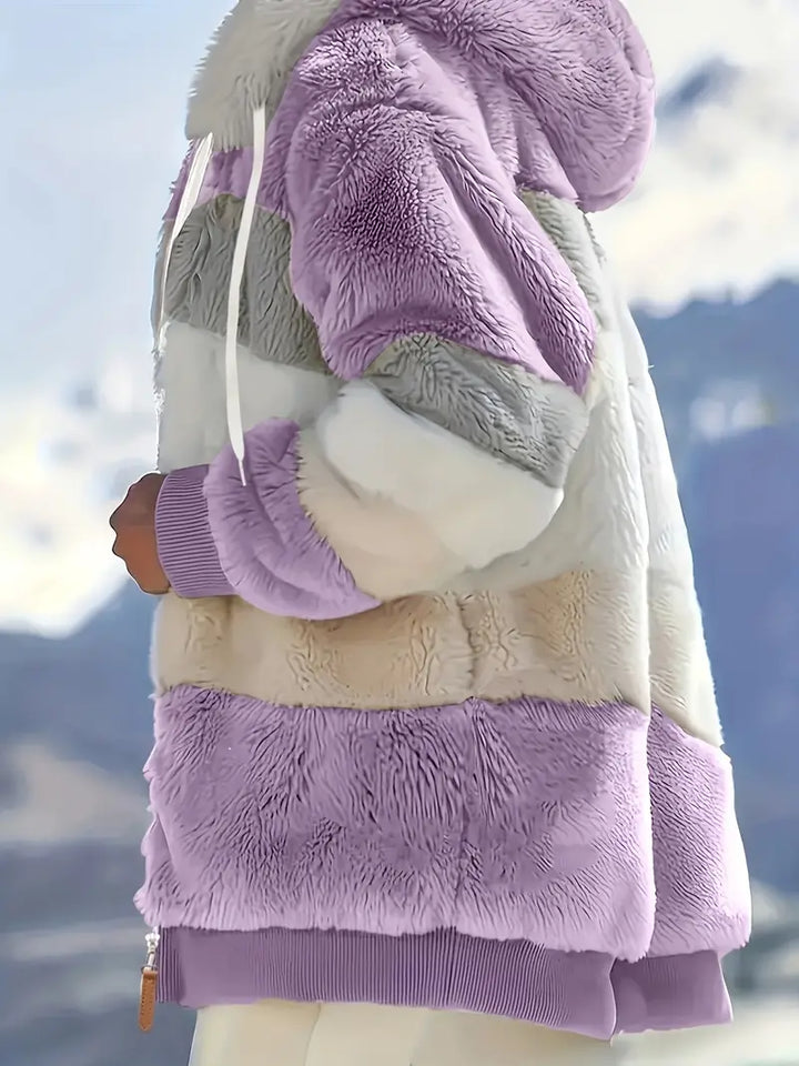 Stilren mellanlång damjacka, Layla-modell, med huva för höst & vinter.