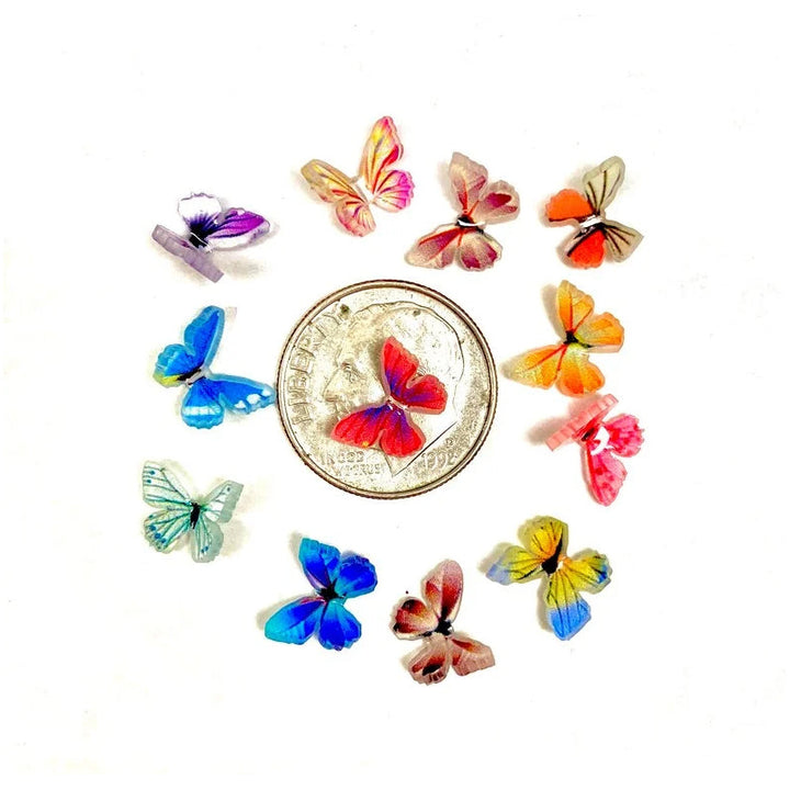 "Mikro Miniatyr Fjärilar Dekoration Akryl i olika färger och mönster, små och detaljerade, perfekt för hantverksprojekt."