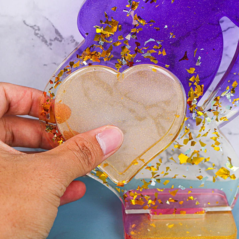 "Miljövänlig silikonform för personliga fotoramar, flexibel och non-stick design, perfekt för kreativa hantverk."