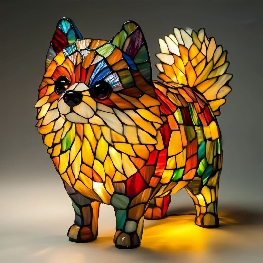 USB-lampa, bordsmodell, med hundmotiv. Ger ett behagligt varmvitt LED-ljus. Minimalistisk.