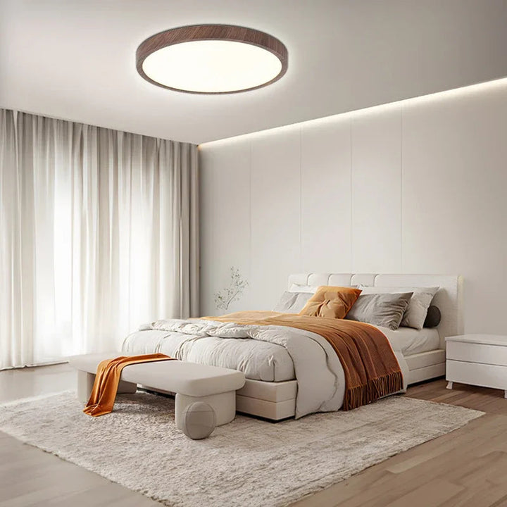 Designlampa: Rund taklampa med modern estetik. Integrerad LED-belysning för vardagsrum och sovrum.