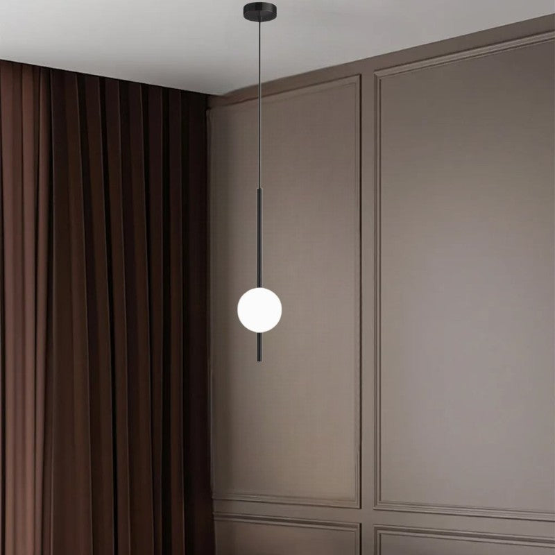 Stilren LED-pendellampa för hallen, modern och minimalistisk taklampa som välkomnar gäster.
