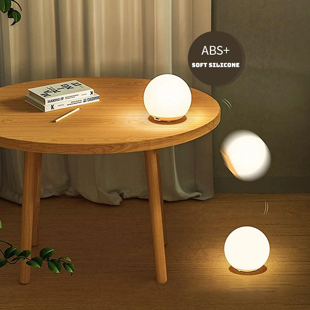 Hållbar BPA-fri silikonlampa, mjuk och trygg. Ögonvänlig nattlampa för bebisrummet och nattliga amningar.
