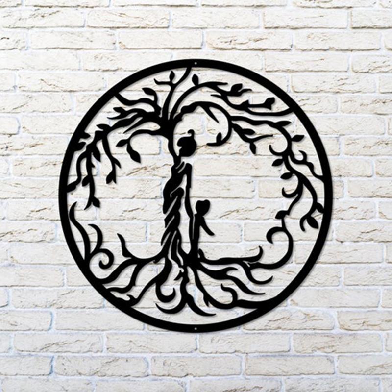 "Moder Livsträd i metall med familjemotiv, väggdekoration som symboliserar moderlig kärlek, 35x35 cm för inomhusbruk."