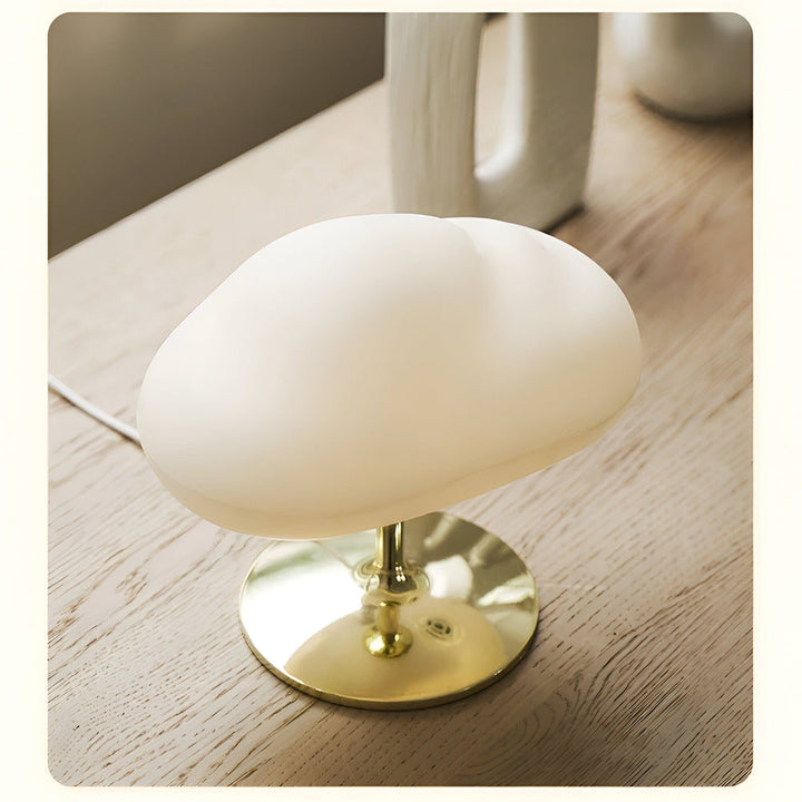 Aromaterapi diffuser sprider fin dimma av eteriska oljor. Luftfuktare som förbättrar luftkvalitet & välbefinnande.