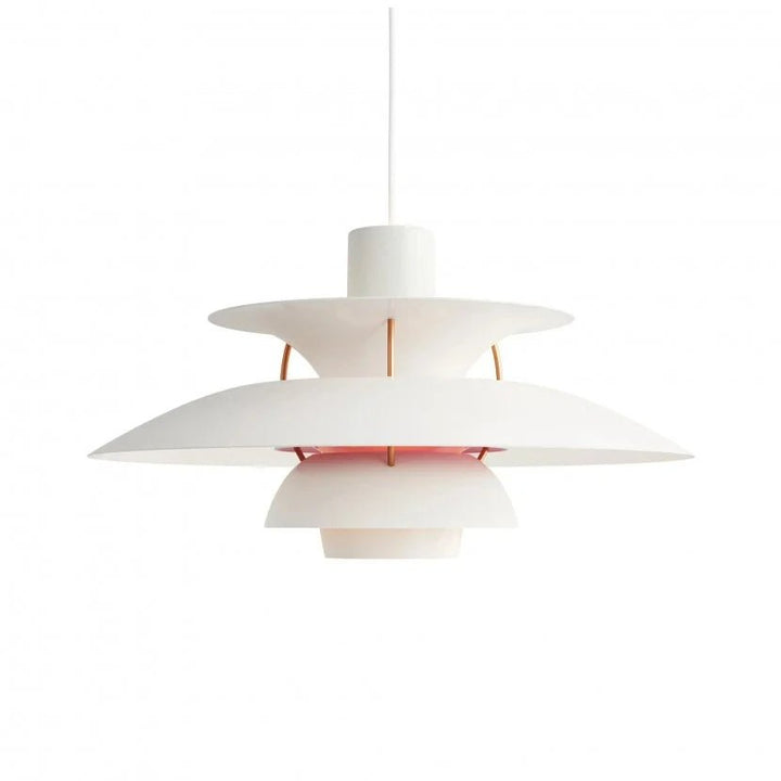 Minimalistisk dimbar taklampa. Skandinavisk design i vit metall, perfekt för kök eller matplats.