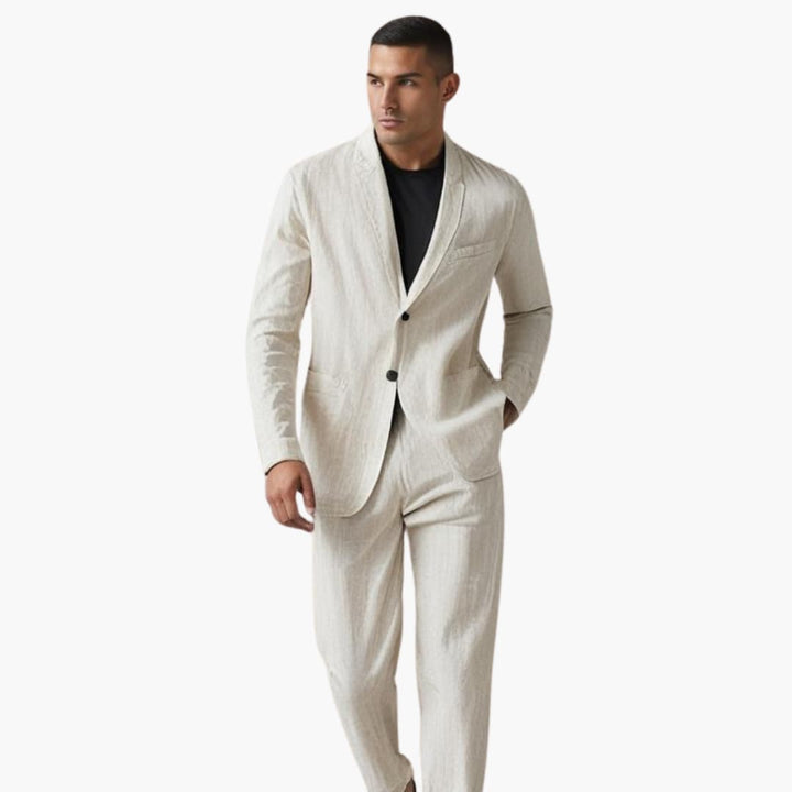 Stilig herrdräkt för festkläder. Modern kavaj och raka byxor skapar en elegant look för speciella tillfällen.