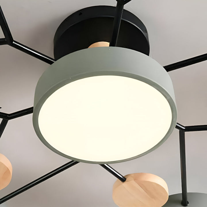 Elegant LED-belysning, modern taklampa som höjer rummets atmosfär stilrent.